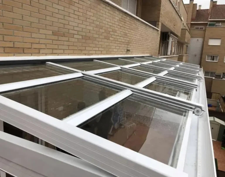 Techo móvil de cristal.